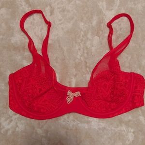Red Body By Victoria Unlined Demi